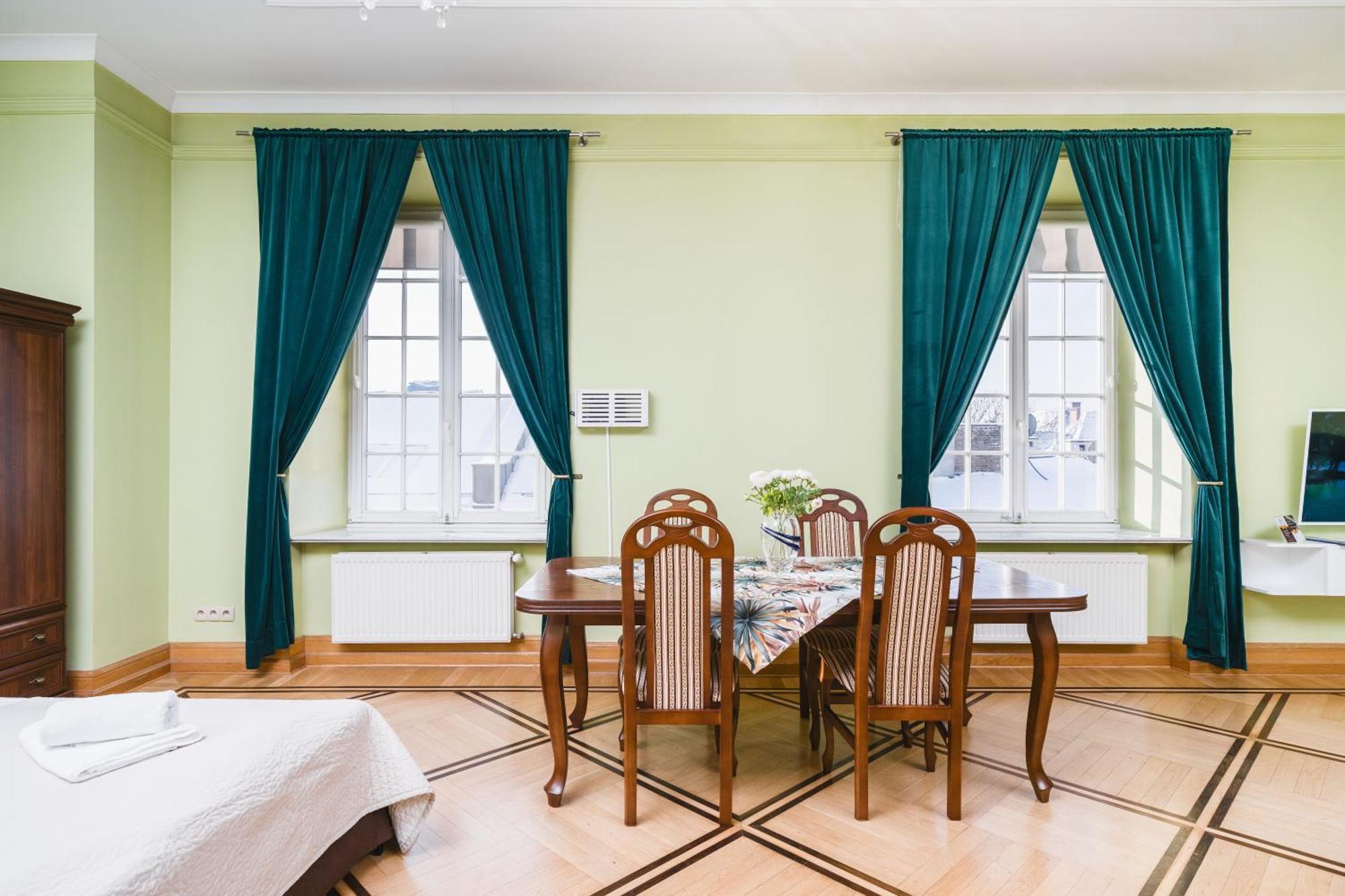 Apartamenty W Palacu Pod Baranami 크라쿠프 외부 사진