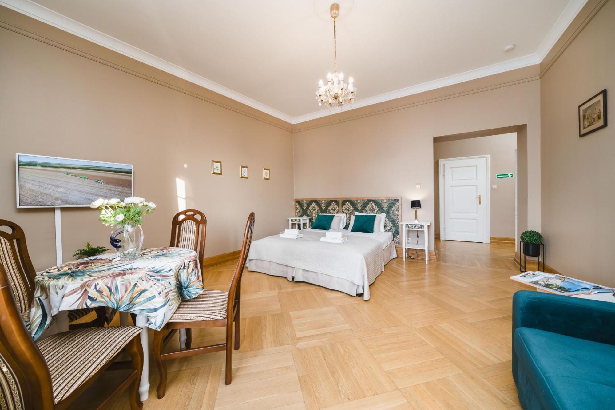 Apartamenty W Palacu Pod Baranami 크라쿠프 외부 사진