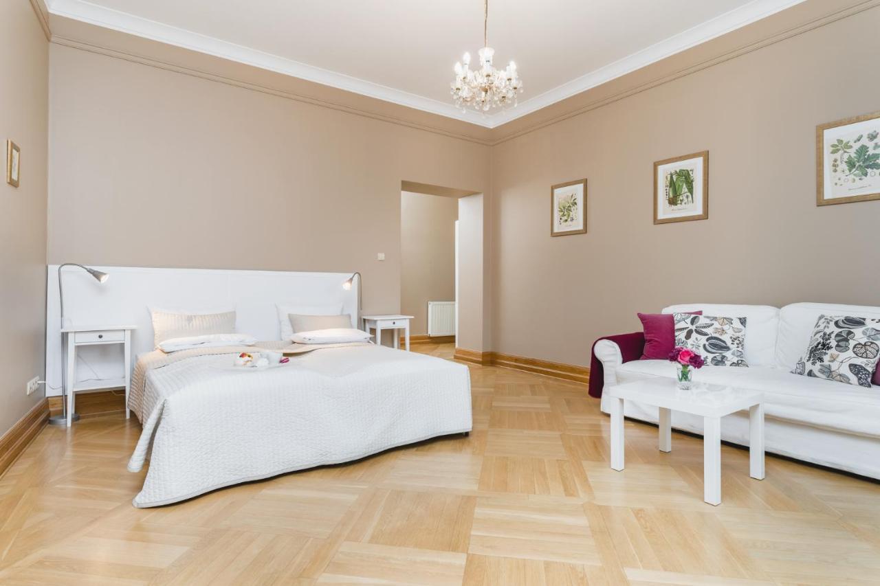 Apartamenty W Palacu Pod Baranami 크라쿠프 외부 사진
